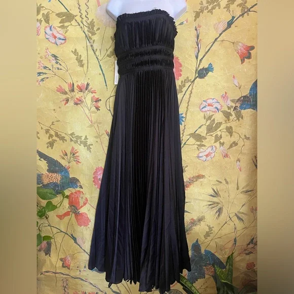 chinese dress ladies corene gown – Hutch main image 0